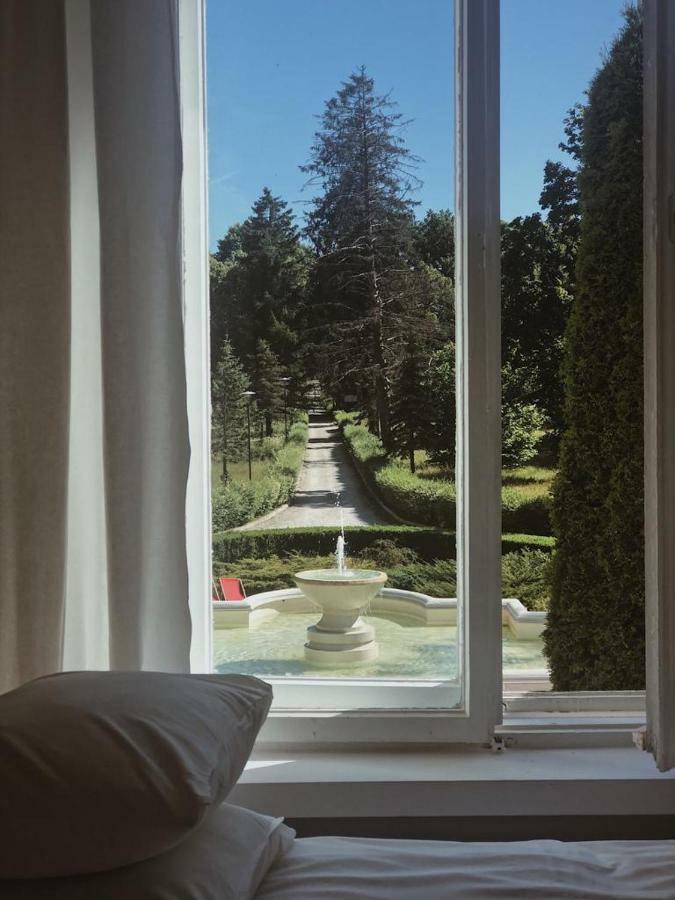 Palac Sasino Odnova Quarto foto